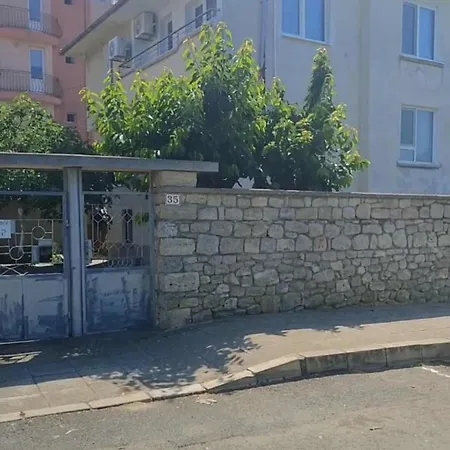 公寓 Teddy's Sea View 内塞伯尔