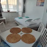 Teddy's Sea View