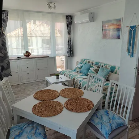 Teddy's Sea View Διαμέρισμα Νεσέμπαρ