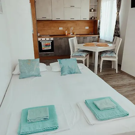 Apartman Teddy's Sea View *